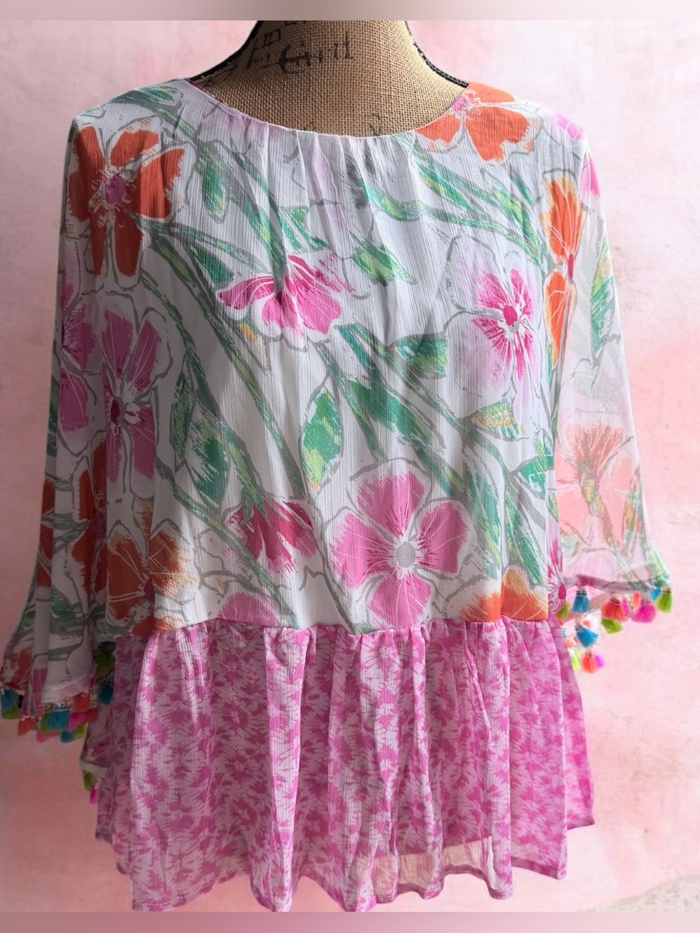 NWT Cupio Vibrant Floral Peplum Blouse Pom Pom Tassel Trim Size XL
